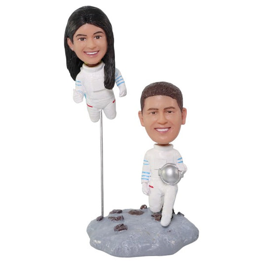 Astronaut Couple Bobblehead Spaceman and Spacewoman Custom figures
