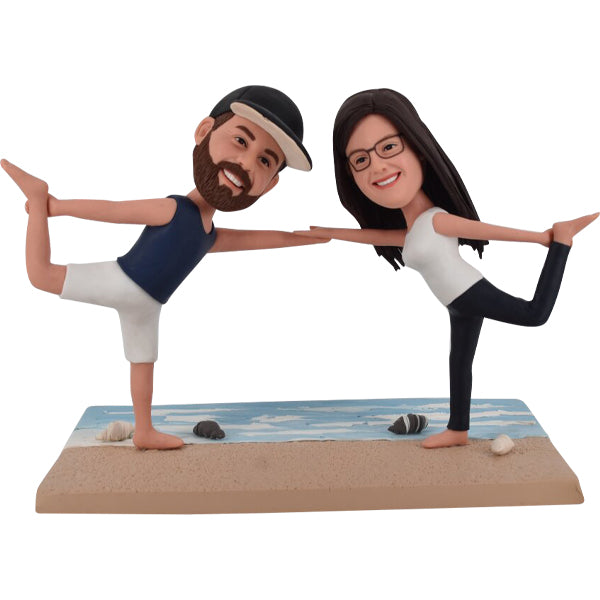 Custom Couple Bobblehead on Beach