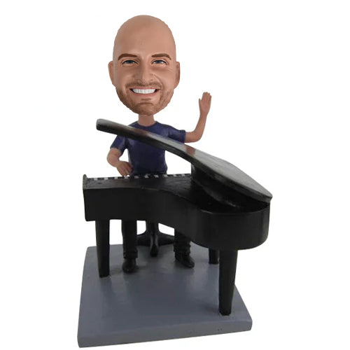 Piano playing Custom bobble head pianist