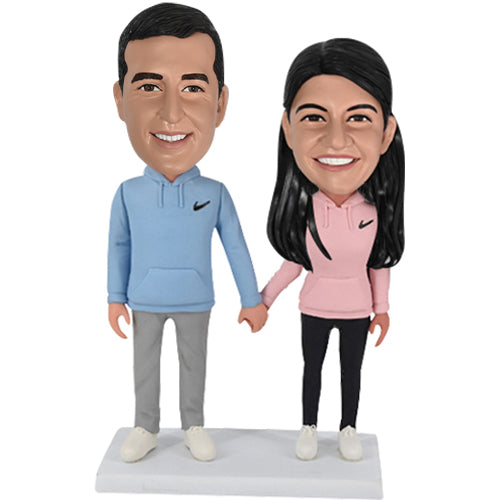 Couple Bobbleheads in Nike shirt